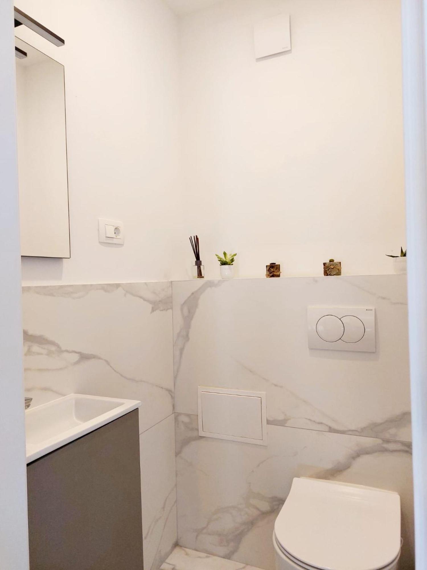 Comfort 2 Bedroom Apartment 10Min Walk From Center And Beach Spalato Esterno foto